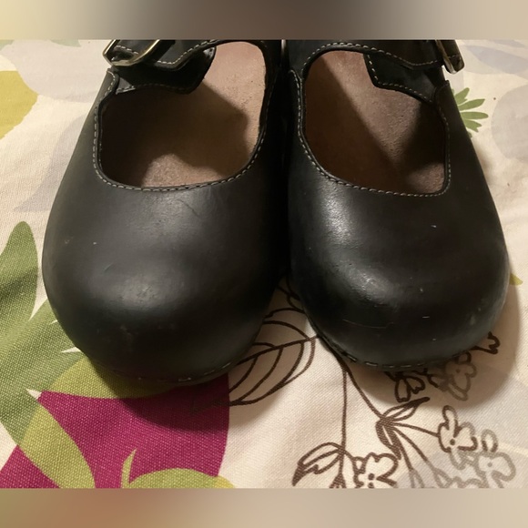 Black Slip-On Clog Mary Jane with Buckle Dansko 37 - Picture 6 of 6